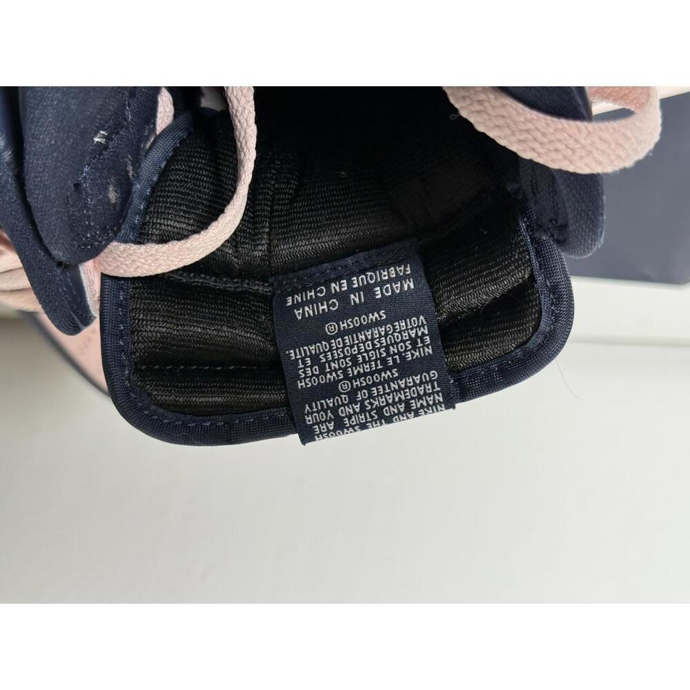 Nike Air Jordan 1 Retro High OG “Atmosphere Bubblegum” | W 9 | Used - Picture 7 of 9